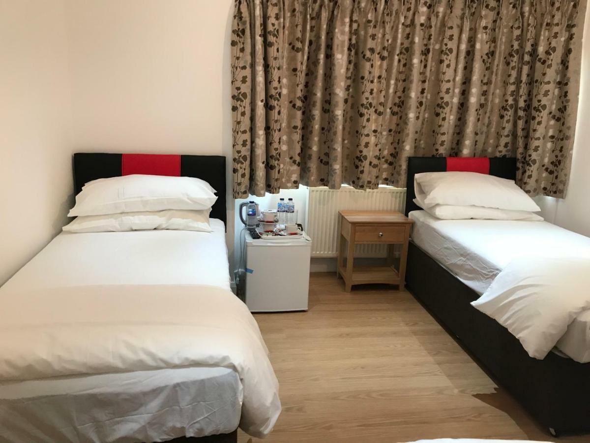 Oxford Bed And Breakfast Kidlington Esterno foto